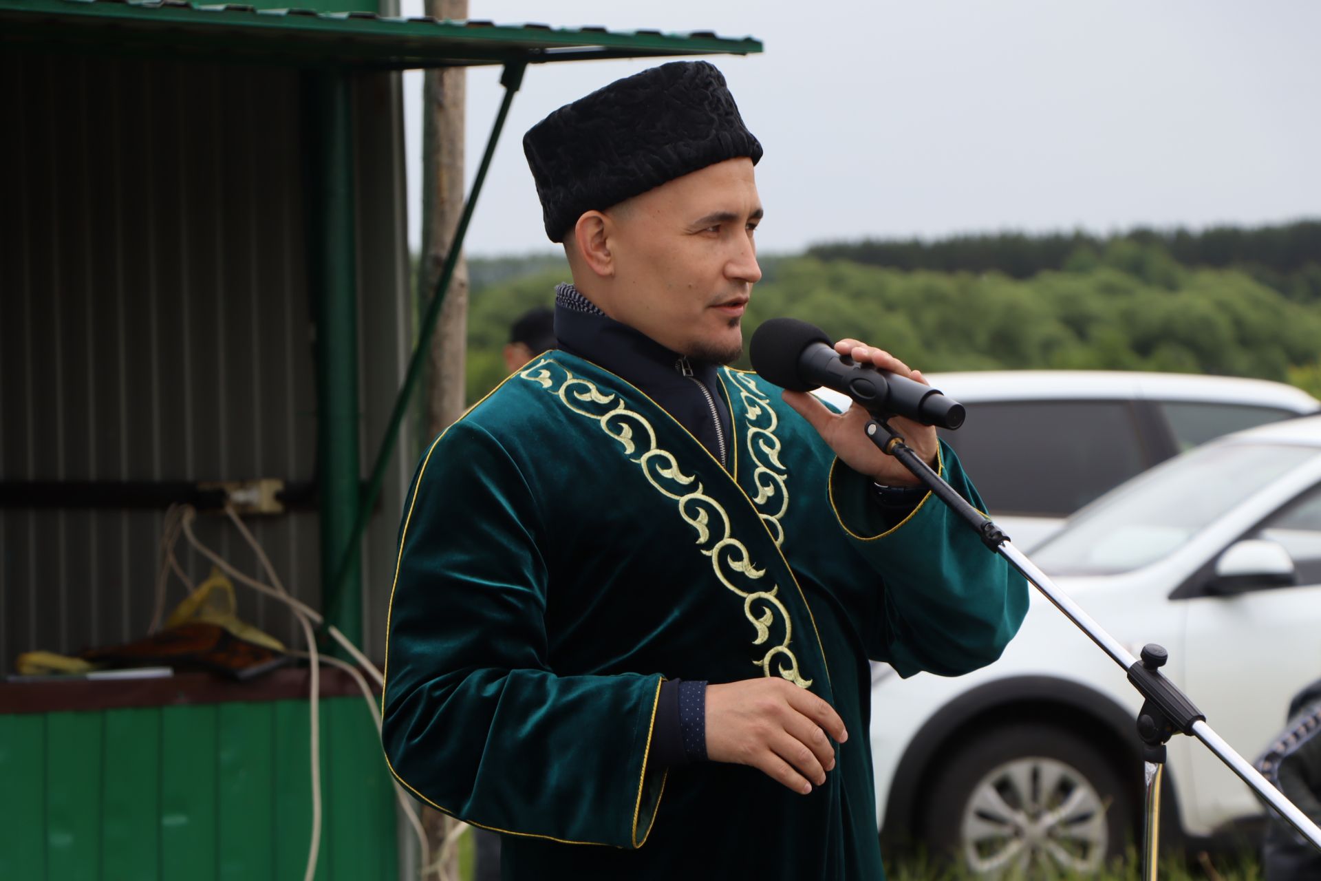 Чытыда мөселман балалар Сабантуе