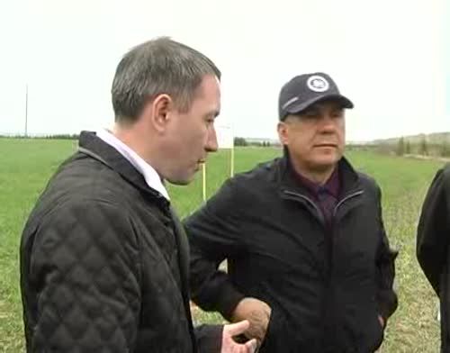 Президент РТ совершил облет полей Пестречинского района (видео)