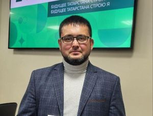 Телеоператора телеканала «Пестрецы-ТВ» Расиля Киямутдиновича Гилязова поздравляем с днем рождения!