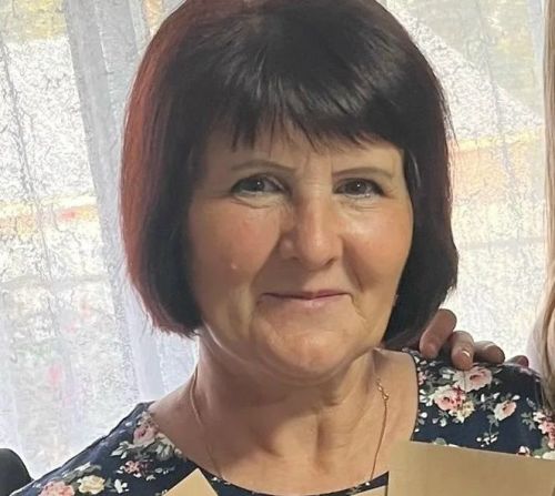 Сердечно хотим поздравить любимую супругу, маму, бабушку, сестру Любовь Ключникову с 60-летним юбилеем!