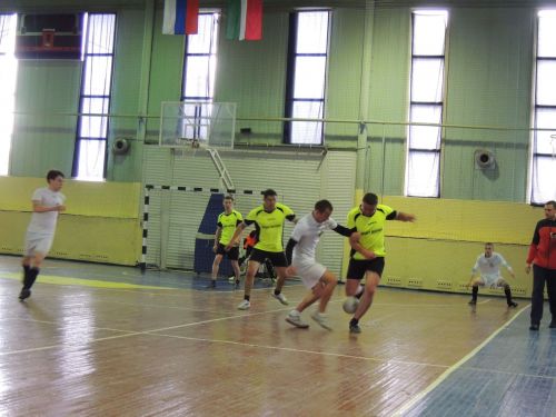 Завершился первый круг чемпионата района по футзалу