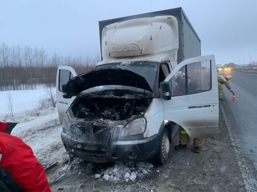 На трассе М-7 в Пестречинском районе загорелся грузовик