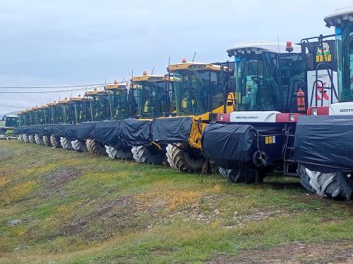 Районның авыл хуҗалыгы предприятиеләрендә техниканы тикшерү узды