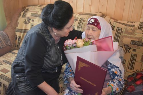 Долгожительнице из села Салкын Чишма исполнился 101 год
