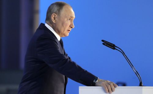Путин сегодня выступит с посланием Федеральному Собранию