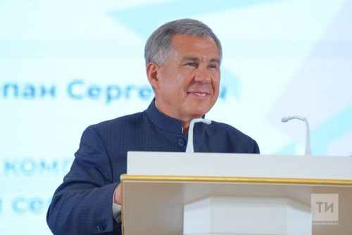 Минниханов внес изменения в Семейный кодекс Татарстана