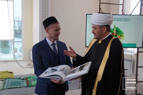 РФ мөселманнары Диния нәзарәте рәисе Питрәч авылындагы мәчеттә булды