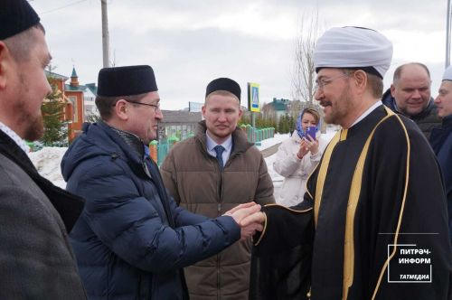 РФ мөселманнары Диния нәзарәте рәисе Питрәч авылындагы мәчеттә булды