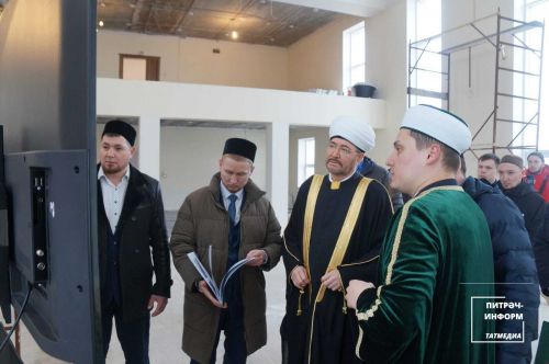 РФ мөселманнары Диния нәзарәте рәисе Питрәч авылындагы мәчеттә булды