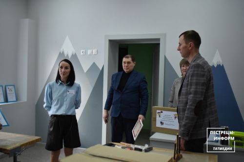 Детям из пестречинской школы-интернат подарили новые инструменты для работы по дереву