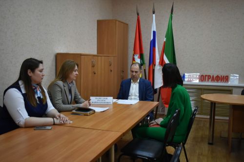 Первый замминистра труда, занятости и соцзащиты РТ провел прием граждан в Пестрецах