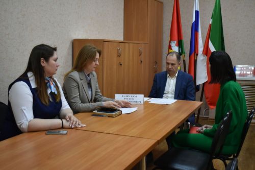 Первый замминистра труда, занятости и соцзащиты РТ провел прием граждан в Пестрецах