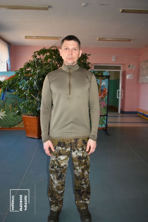 Питрәч районыннан мобилизацияләнгән укытучы үз укучылары белән очрашты