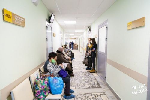 В Татарстане отменили масочный режим в больницах и разрешили навещать больных