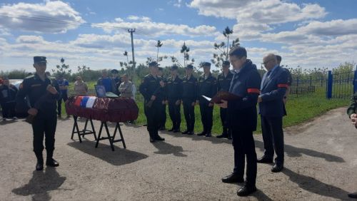В Пестречинском районе простились с погибшим на СВО Валерием Межва