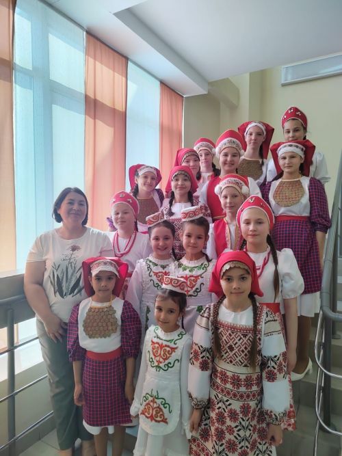 Вокальному ансамблю «Карамельки» вручили Благодарственное письмо