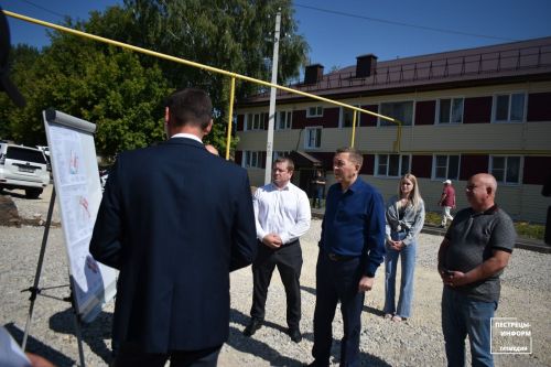 В Пестречинском районе проверили ход строительных работ, финансируемых республикой