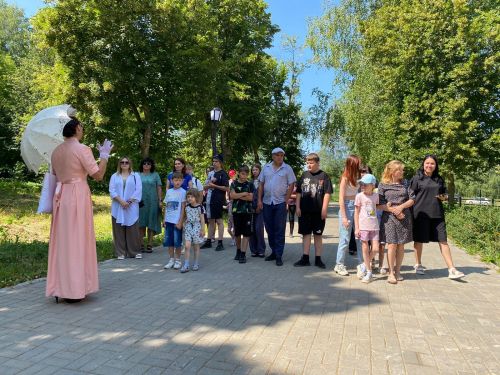 Для опекунских и приемных семей устроили праздник в Ленино-Кокушкино