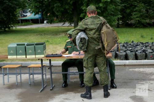 В Госдуму внесут законопроект о тюремном заключении за уклонение от мобилизации