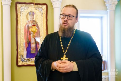 «Домовой – это черт, а денежная жаба – идол»: как и для чего нужно освящать квартиру