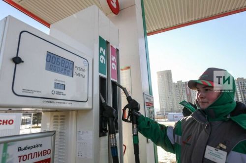 ГАИ просит запретить в Татарстане продажу бензина на АЗС детям до 16 лет