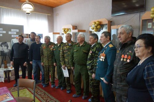 Наградили пестречинских серебряных волонтеров