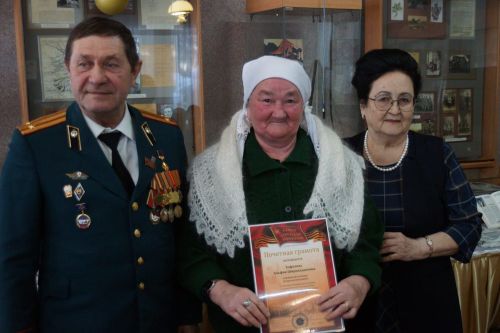 Питрәч көмеш волонтерларын бүләкләделәр
