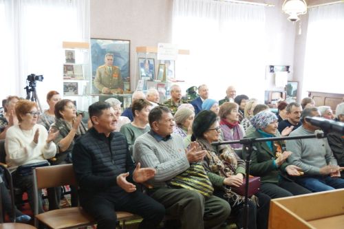 Наградили пестречинских серебряных волонтеров