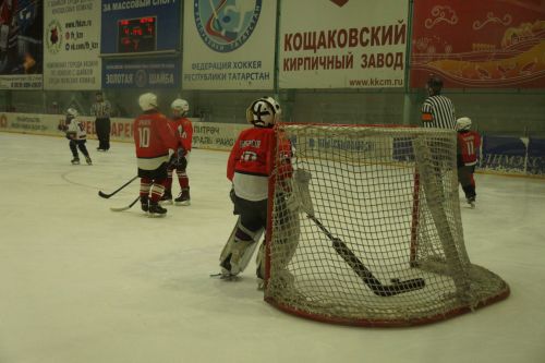 Пестречинские хоккеисты пока идут вторыми