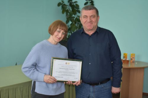 В Ленино-Кокушкино наградили лучших работников птицефабрики и юбиляров