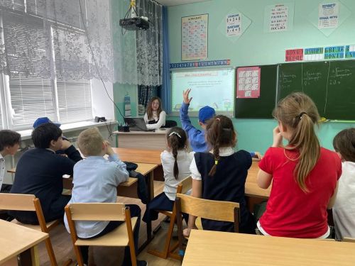 Пестречинские форпостовцы напомнили младшим школьникам о ПДД