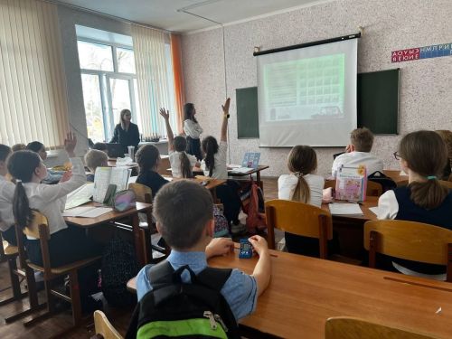 Пестречинские форпостовцы напомнили младшим школьникам о ПДД