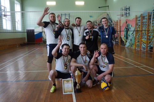 Шалинский «Легион» стал трехкратным чемпионом района по волейболу