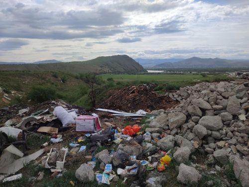 В Пестречинском районе экологи обнаружили сброс строительных отходов