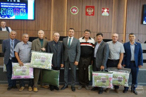 В Пестрецах чествовали спортсменов, тренеров и ветеранов