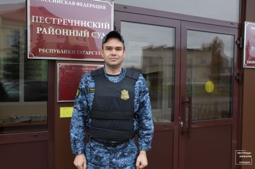 Пестречинский судебной пристав Ленар Давлетханов: «Нужно знать свою работу»