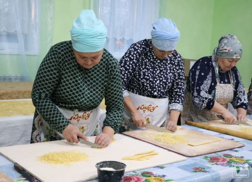 В селе Конь на базе местной мечети кипит волонтерская работа