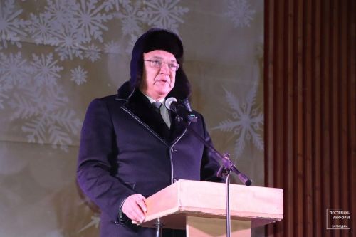 В Пестречинском районе открыли главную ёлку