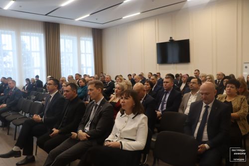 В Пестрецах наградили отличившихся представителей района