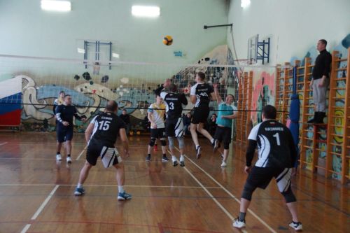 «Легион» и «Богородское» лидируют в чемпионате района по волейболу