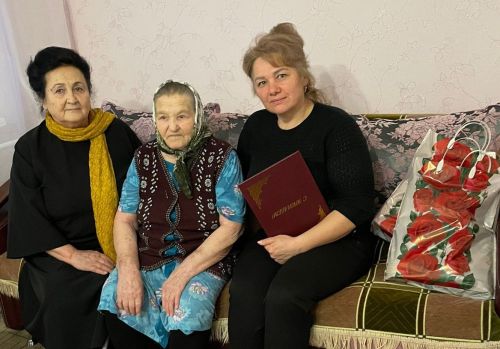 В селе Кощаково с юбилеем поздравили долгожительницу