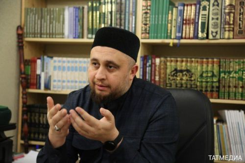 Имам-хатыб Хайруллин объяснил, кто обязан содержать мусульманскую семью