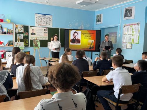 Интеллектуальная игра «Поле чудес» к 139-летию Габдуллы Тукая прошла в ПСОШ №2