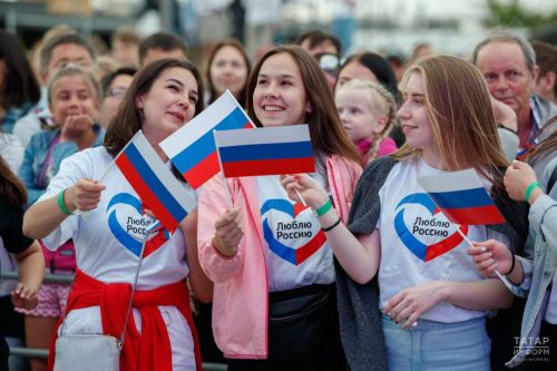 Следующие длинные выходные в России ожидаются в июне