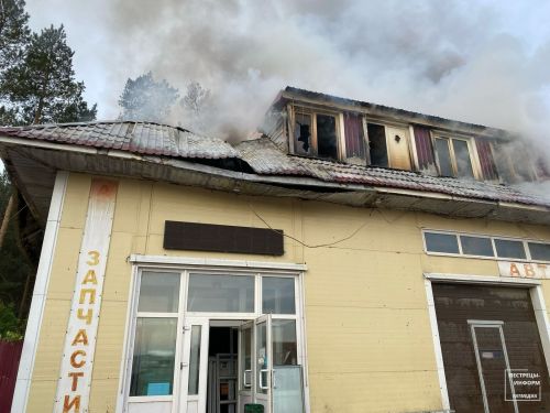 В Пестречинском районе сгорел автосервис