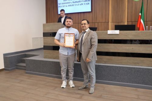 В Пестрецах состоялось торжественное награждение медицинских работников
