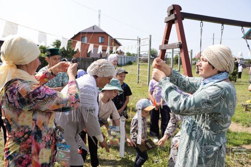 В Ленино-Кокушкино детям прививают любовь к Курбан-байраму