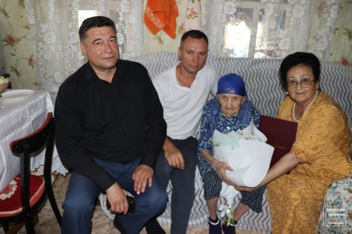 Анастасии Антоновой из деревни Альвидино исполнилось 106 лет
