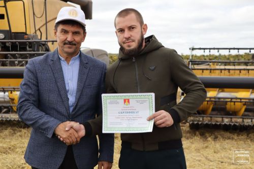 Наградили 10 аграриев «Ак барс-Пестрецы»