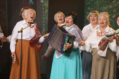 В районном Дворце культуры состоялся праздничный концерт к Дню пожилых